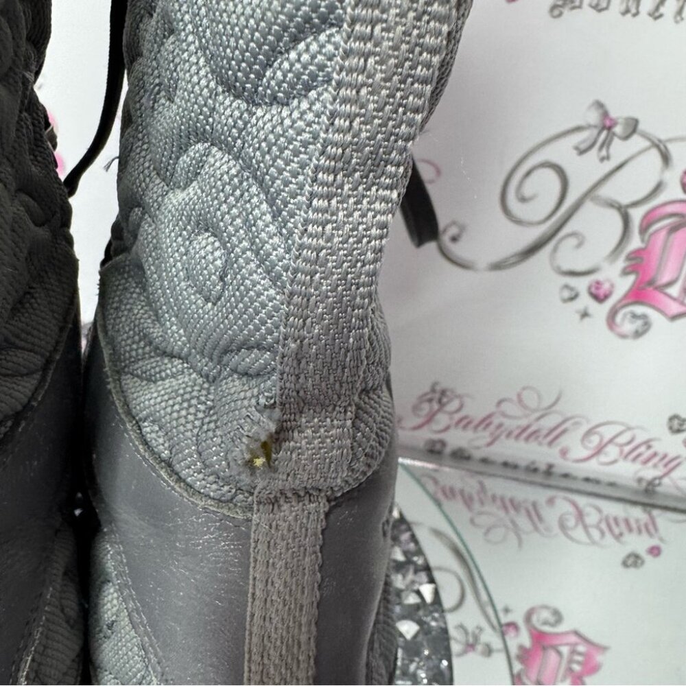 Helly Hansen Womens Gray Waterproof Snow Boots Size 6 1/2 distressed grey winter - Picture 15 of 16